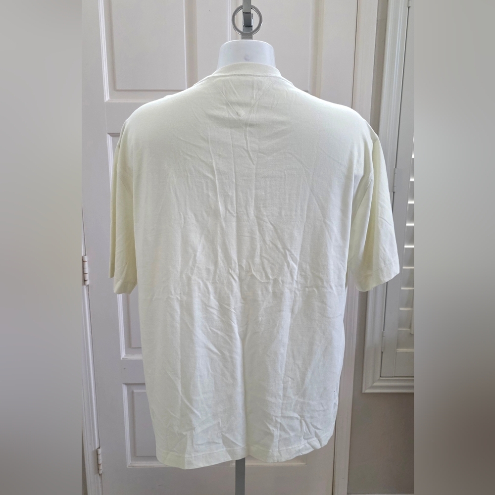 Tommy Hilfiger Men’s “Flagship” Crest Embroidered T-Shirt Sz Large New with Tags - Picture 3 of 7